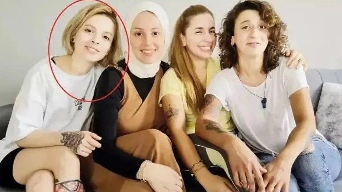 Onur Akay'dan Şok İddia: Ferdi Özbeğen, Metin Akpınar'ın Kızlarının Babası Mı?