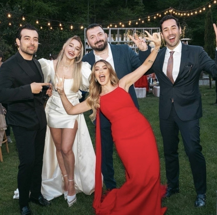 Hadise, Arkadaşının Düğününde Söz Kesti