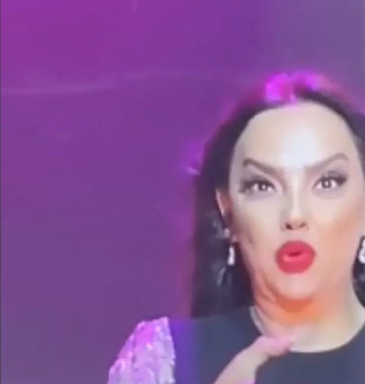 Ebru Gündeş'in Yeni Evliliği Ve Yüzük Talebi!