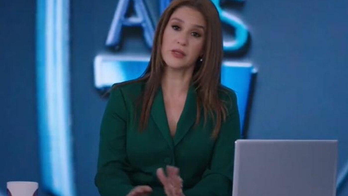 Eylem Tok Ve Timur Cihantimur Eyüpsultan'da Trafik Kazasına Karıştı!