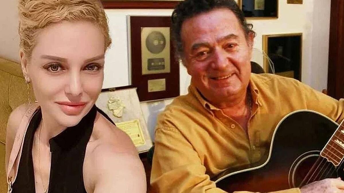 Beste Açar, Babası Kayahan'ı Özlemle Anıyor