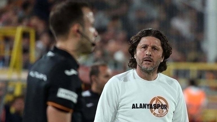 Hakem Cihan Aydın'ın Kararları Ve Tartışmaları – Fatih Tekke'nin Kırmızı Kartı Ve Abdülkerim Bardakcı'nın Gol İptali