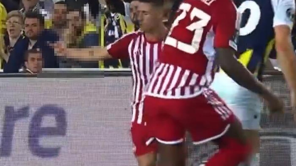 Fenerbahçe Maçında Skandal! Podence Faul Yaptı, Hareket Çekti Ve Sarı Kart Gördü