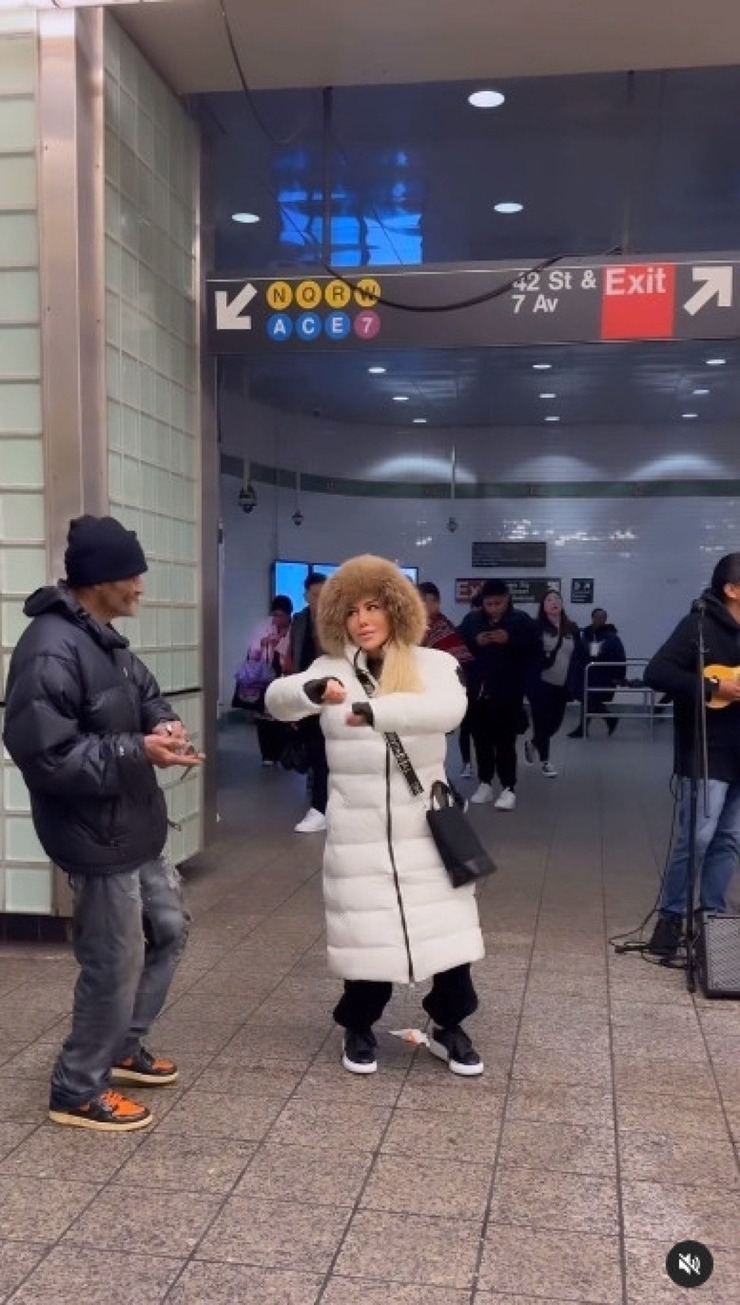 Ceylan'ın Kızı Melodi Bozkurt, Toronto'dan New York'a Taşındı