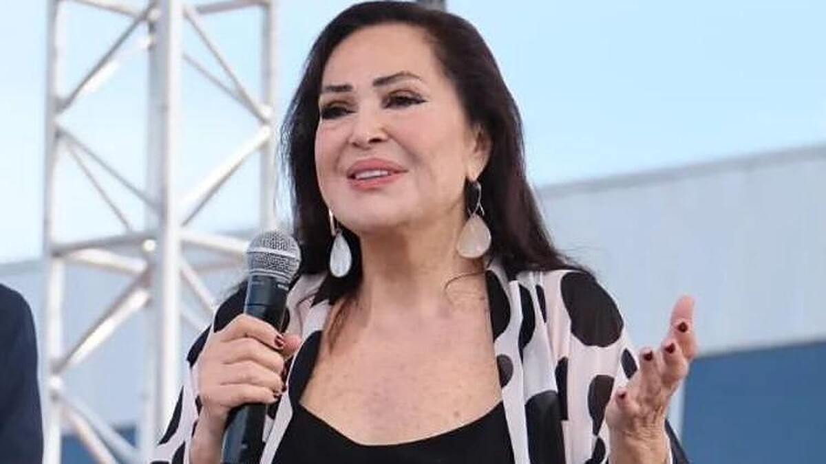 Türkan Şoray, Adana Karnavalında Dansıyla Büyüledi