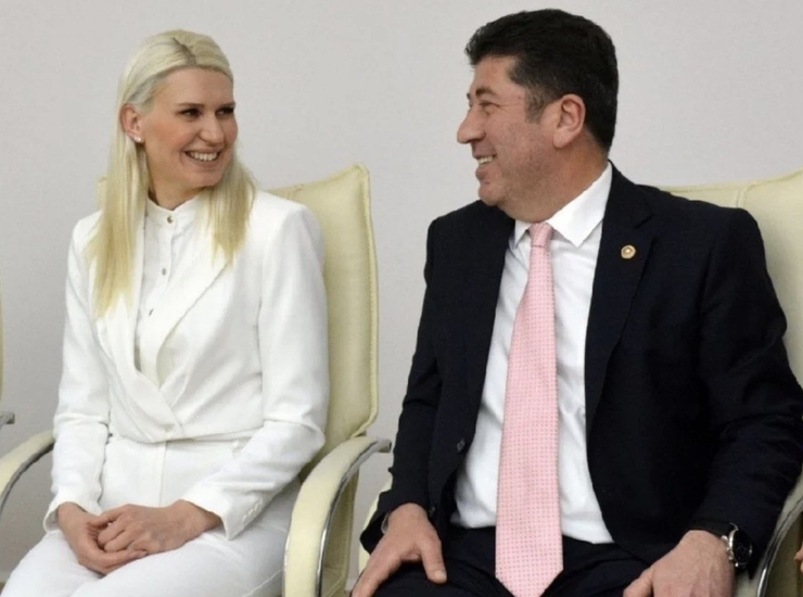 Chp'li Bilecik Belediyesi'nde İşçi Kıyımı: 200 Kişi İşsiz Bırakıldı