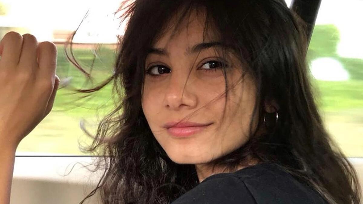 Helen Kandemir, Bihter Filmindeki Set Anılarını Paylaştı