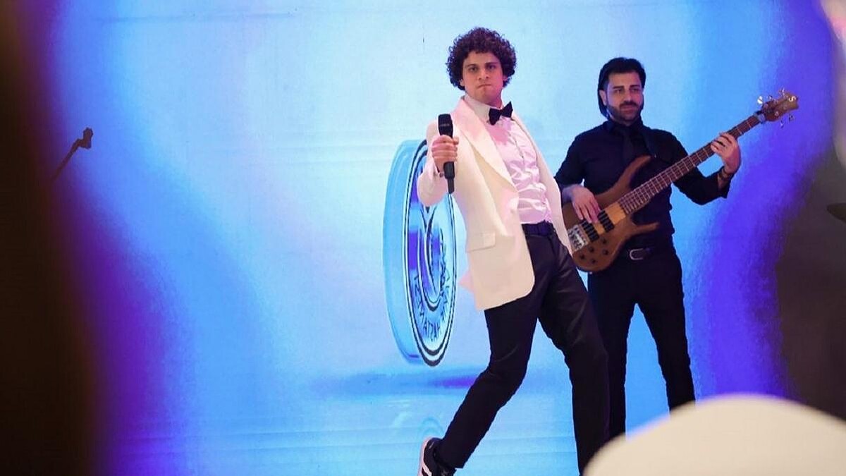 Ege Erkal'ın Gülen Gözler Performansı Sosyal Medyada Trend Oldu!