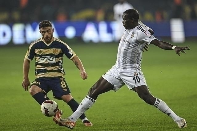 Fenerbahçe-beşiktaş Derbisinde İstatistikler Ve Muhtemel 11'Ler