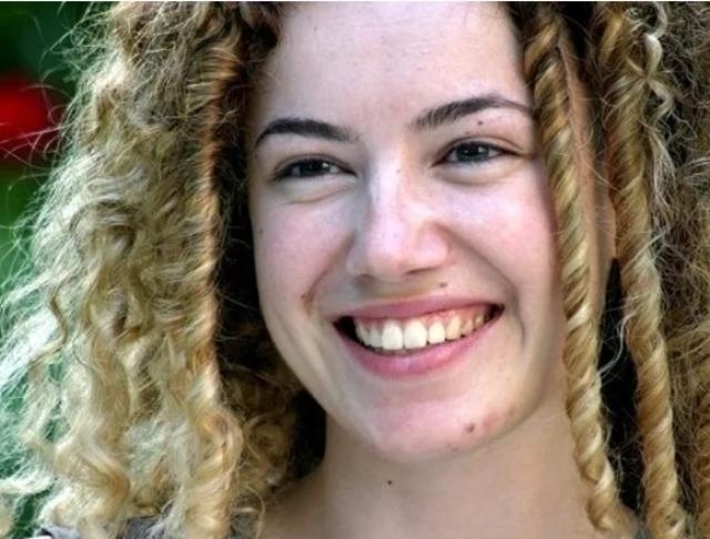Pınar Aydın: Arka Sokaklar'dan Sessiz Bir Hayata Adlı Başlık Olabilir.