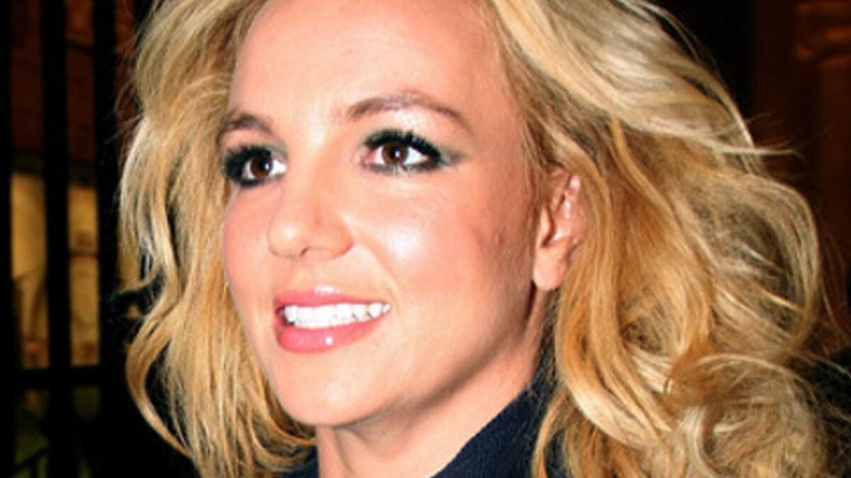 Britney Spears Ailesini Özlediğini Duyurdu