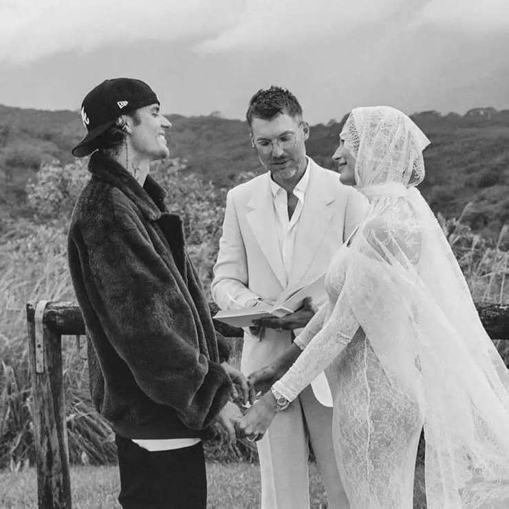 Justin Ve Hailey Bieber, Hamilelik Müjdesini Açıkladı