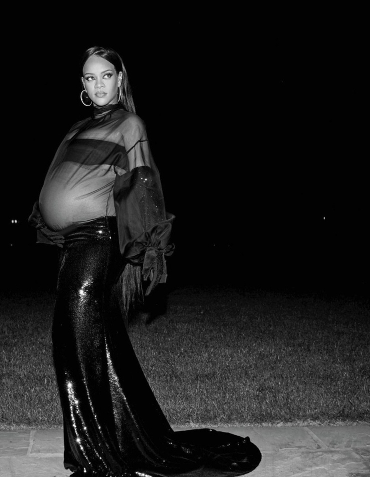 Rihanna'nın İkinci Bebek Sevinci Ve Pişmanlık İtirafı