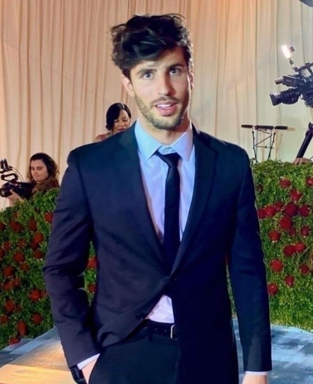 Eugenio Casnighi, Met Gala Görevinden Ayrıldı Ve Sosyal Medyada Destek Gördü