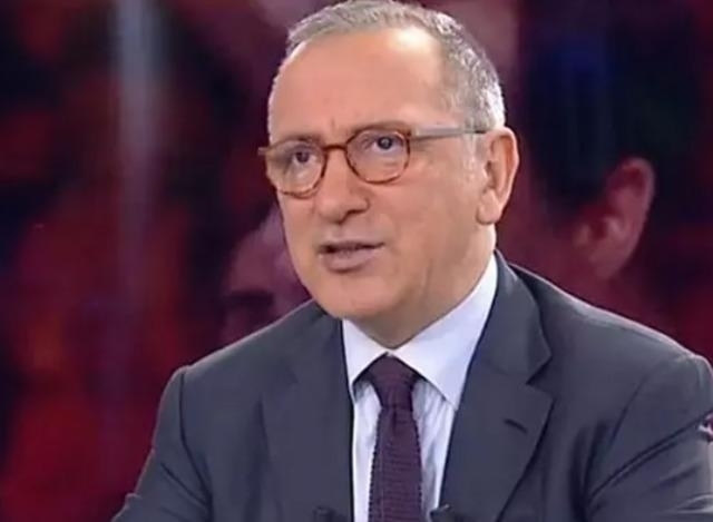 Fatih Altaylı, Baldızının Doğum Gününü Öpücüklerle Kutladı!
