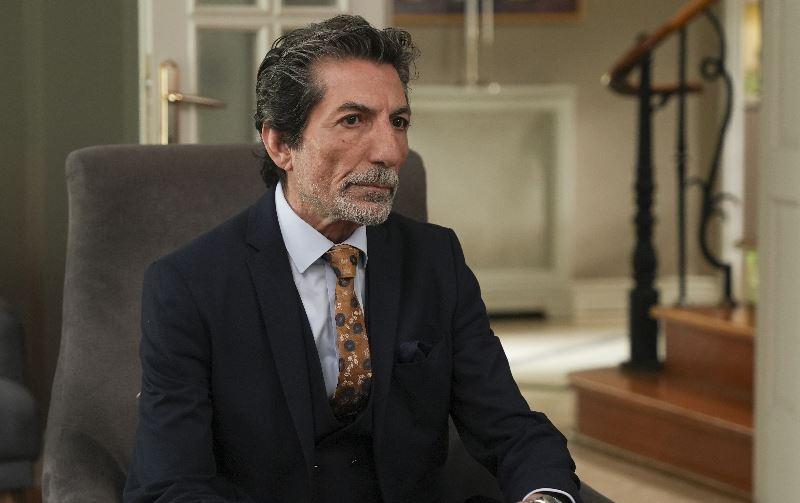 Güzide'nin Şüpheleri Artıyor: Tarık'ın Hamlesi Güzide'yi Çıkmaza Sürüklüyor