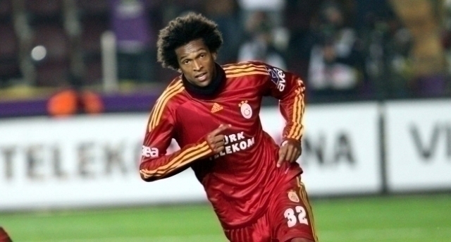 Galatasaray'ın Eski Yıldızı Tutuklandı: Jo Alves Neden Gözaltına Alındı?