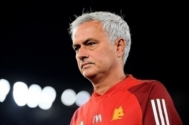 Jose Mourinho, Türkiye'de Beşiktaş'ı Seçti!