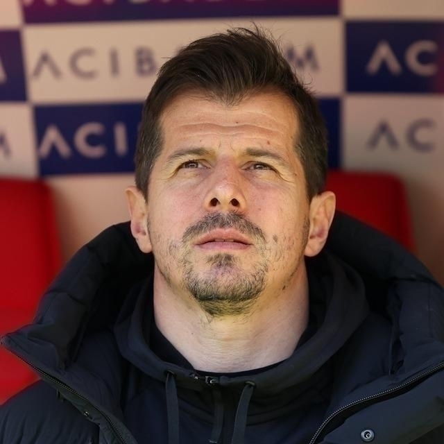 Emre Belözoğlu'ndan Beşiktaş Tribünlerine Sitem Dolu Sözler!