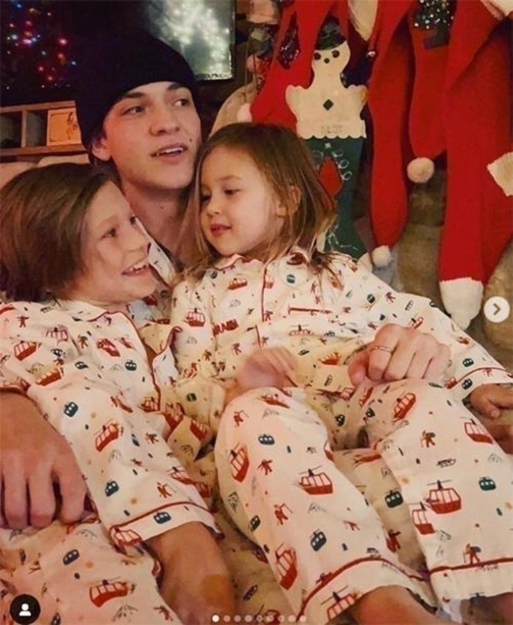 Kate Hudson'ın Farklı İlişkilerinden Üç Çocuk… Ailem Yamalı Bohça Gibi!