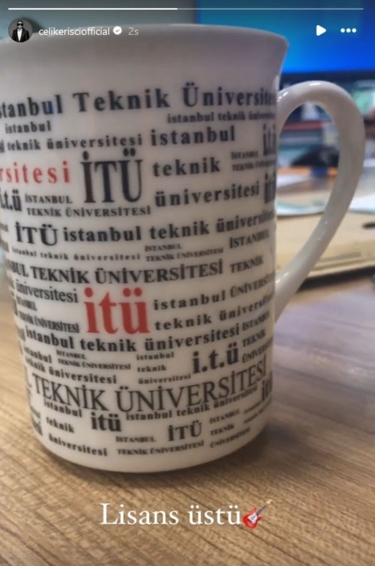 Şarkıcı Çelik Üniversitede: Notlarım Yüksek!