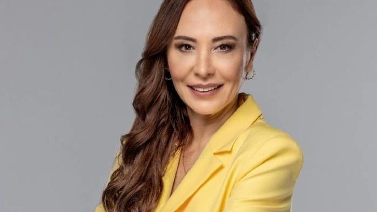 Ahu Sungur'un Oyunculuk Kariyeri Ve Evliliği Hakkında Detaylar