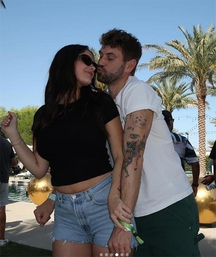 Natalie Joy'un Gelinliği Sosyal Medyada Eleştiri Topladı