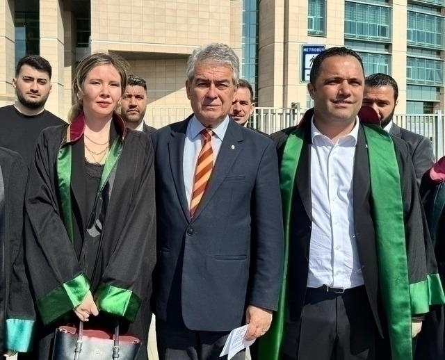 Ünal Aysal: Galatasaray'a 320 Milyon Tl Bağışlayacak!