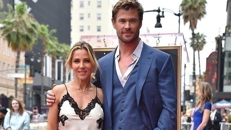 Chris Hemsworth, Hollywood Walk Of Fame'de Yıldızını Aldı