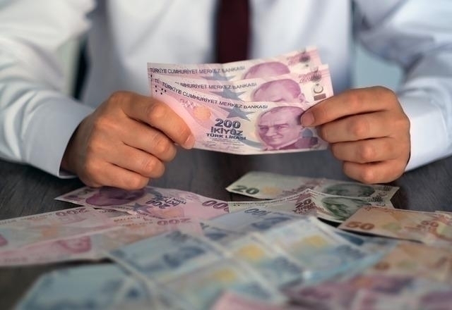 Memur Zammı Hesaplamaları Ve Beklentileri: Enflasyon Oranlarına Göre Zam Oranları Belirlenecek