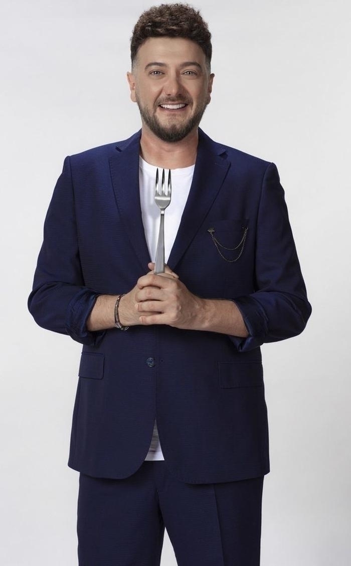 Onur Büyüktopçu'dan Yemekteyiz'de İlk Kez Anlatılan Olay!