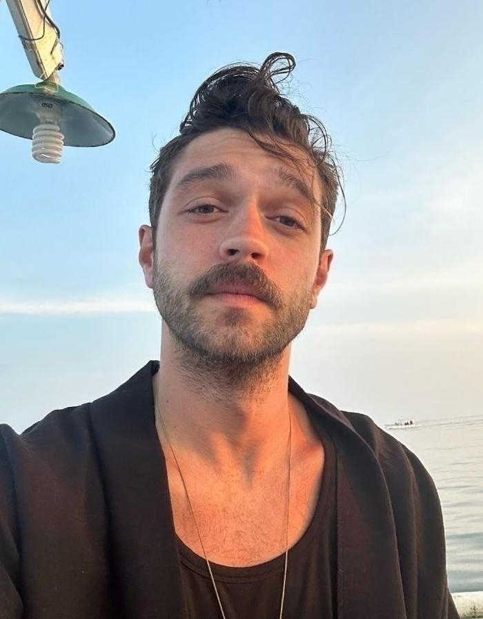 Furkan Andıç, Sevgi Tutkusunu Katarsis Programında Anlattı