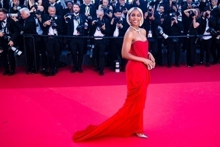 Kelly Rowland, Cannes'ta Güvenlik Görevlisiyle Tartıştı
