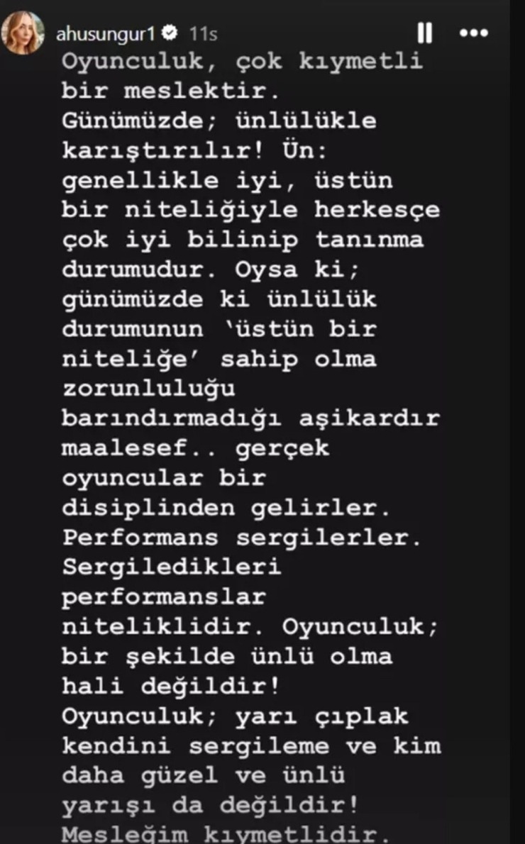 Ahu Sungur, Cannes'da Yarı Çıplak Oyuncuları Eleştirdi