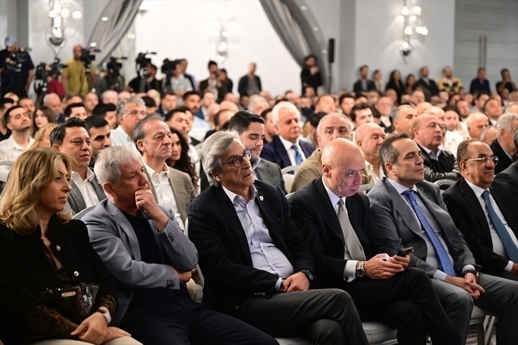 Aziz Yıldırım: Mourinho İle Görüşme Detayları Ve Şampiyonluk Hedefi