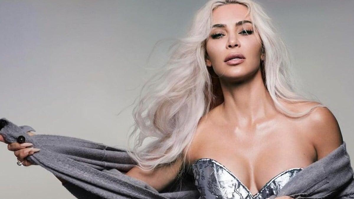 Kim Kardashian'ın Met Gala Kıyafeti Tartışma Yarattı