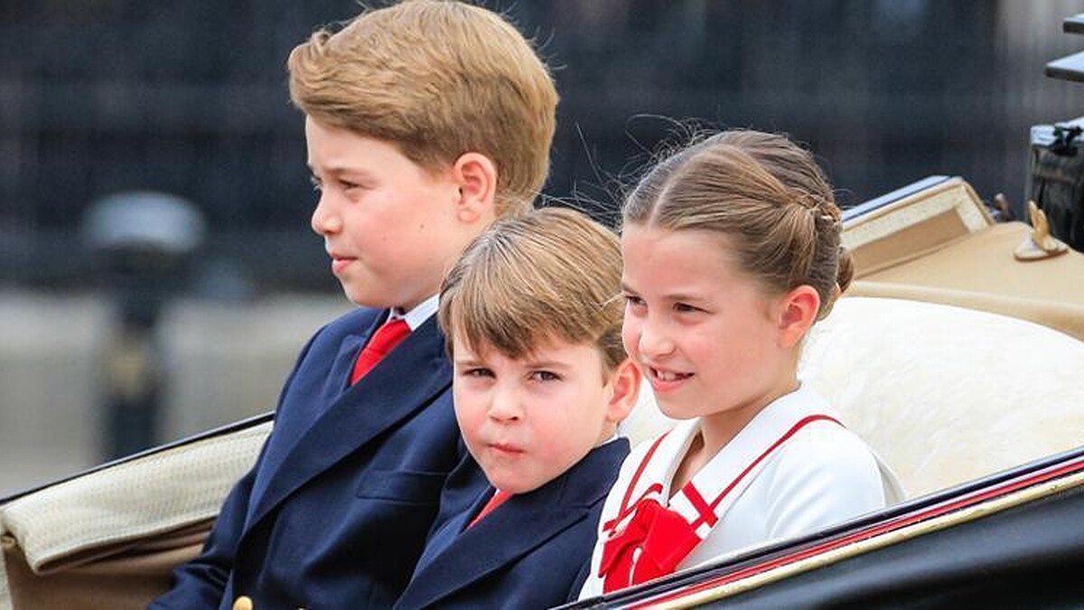 Kraliyet Ailesi Çocukları Da Askerlik Hizmetine!