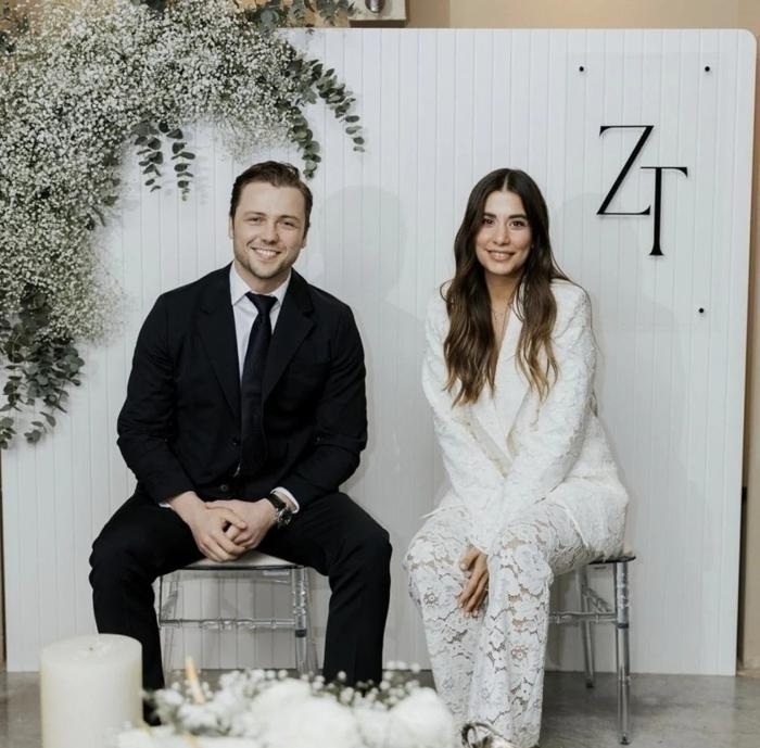 Tolga Sarıtaş Ve Zeynep Mayruk Haziran'da Evleniyor