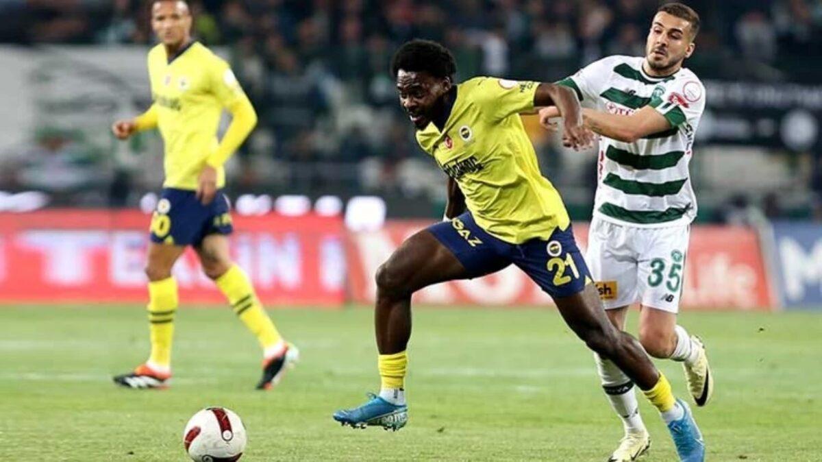 Fenerbahçe'de Sakatlık Şoku! 2 Zorunlu Değişiklik Yapıldı