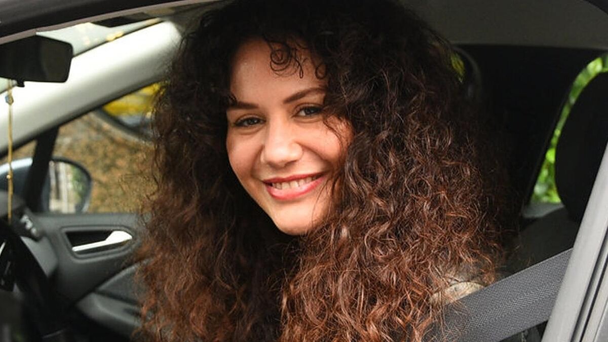 Ekin Türkmen'in Evlilik Kararı: Sektördeki Evliliklerin Uzun Süreli Olmadığını Belirtti