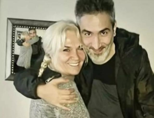 Sagopa Kajmer'in Annesi Vefat Etti, Cenaze Samsun'da Defnedilecek