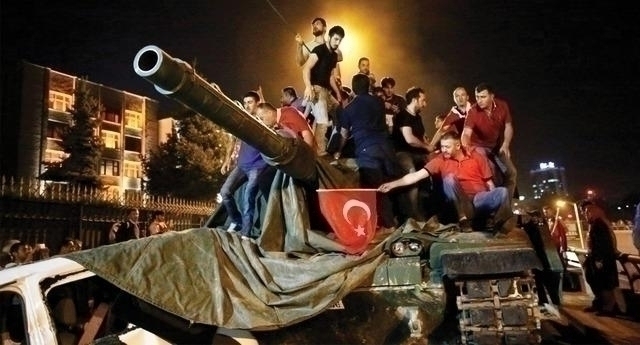 Fetö'nün Yapılanması Ve Tehlikeleri: Hanefi Avcı'dan Özel Açıklamalar!
