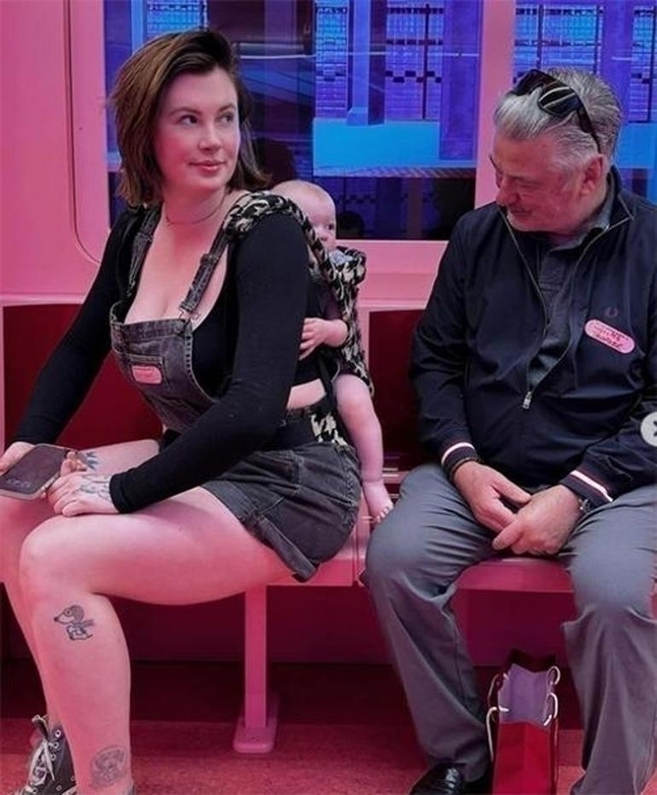 Alec Baldwin'ın Yedi Çocuklu Ailesi Reality Şov Programıyla Ekranlara Geliyor!