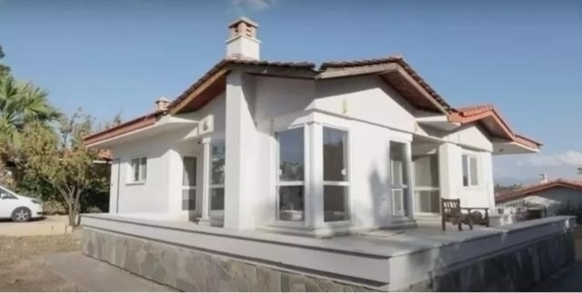 Alp Kırşan Ve Zeynep Dörtkardeşler İzmir'e Taşındı! Evi Restore Edip Doğa İle İç İçe Yaşıyor.
