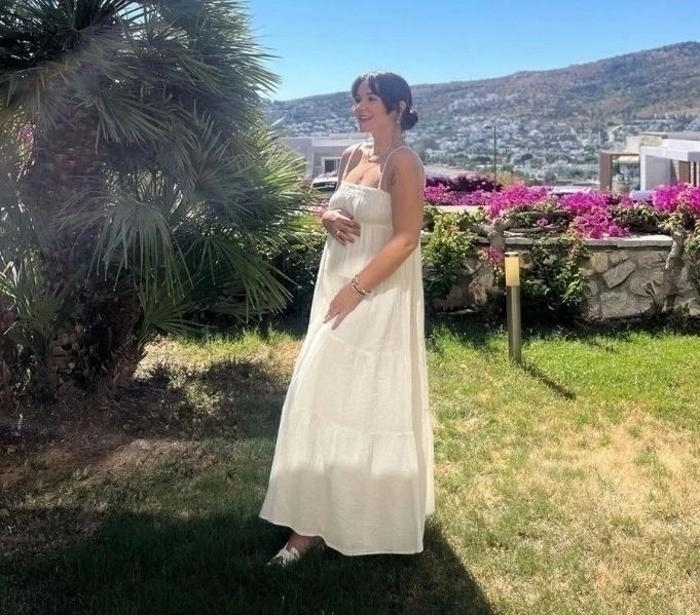 Giray Altınok'un Eşi Cansu Diktaş Hamile!