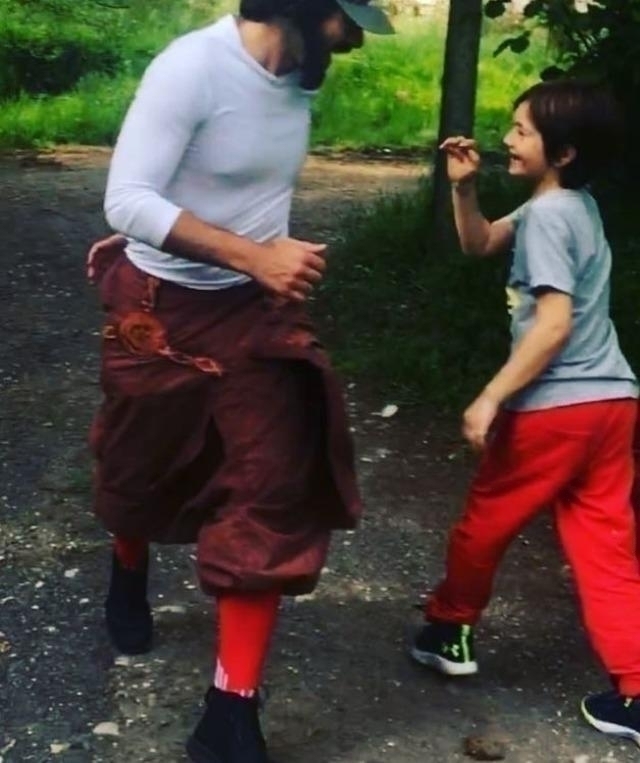 Gamze Özçelik'in Sürpriz Nikahı Ve Oğlu Merak Konusu