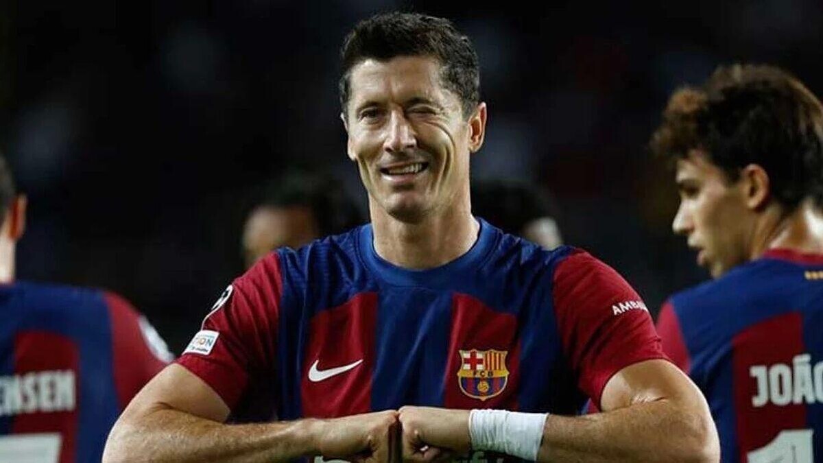 Robert Lewandowski, Fenerbahçe Transfer İddialarını Yalanladı