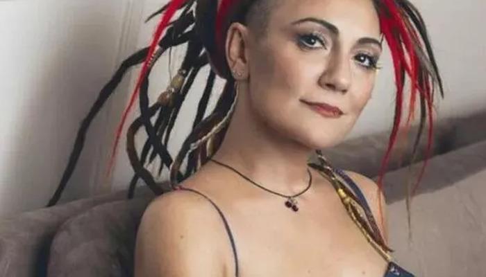 Özlem Tekin'in Londra'ya Taşındığı İddiaları Gündemde