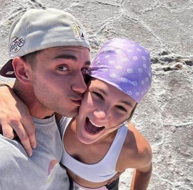 Survivor Şampiyonu Nisa Bölükbaşı Fenomen Yiğit İnaldı İle Nişanlandı!