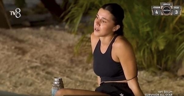 Nefise'nin Tek Başına Dertleştiği Anlar Survivor'da Gündem Oldu!